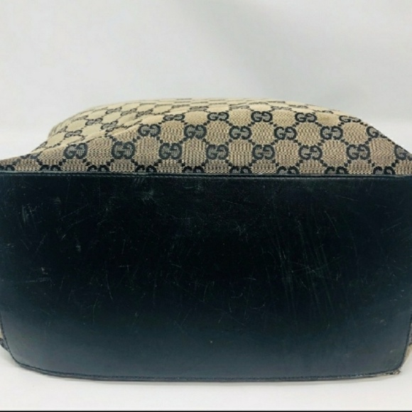 Authentic Large Gucci Tote - Picture 5 of 7